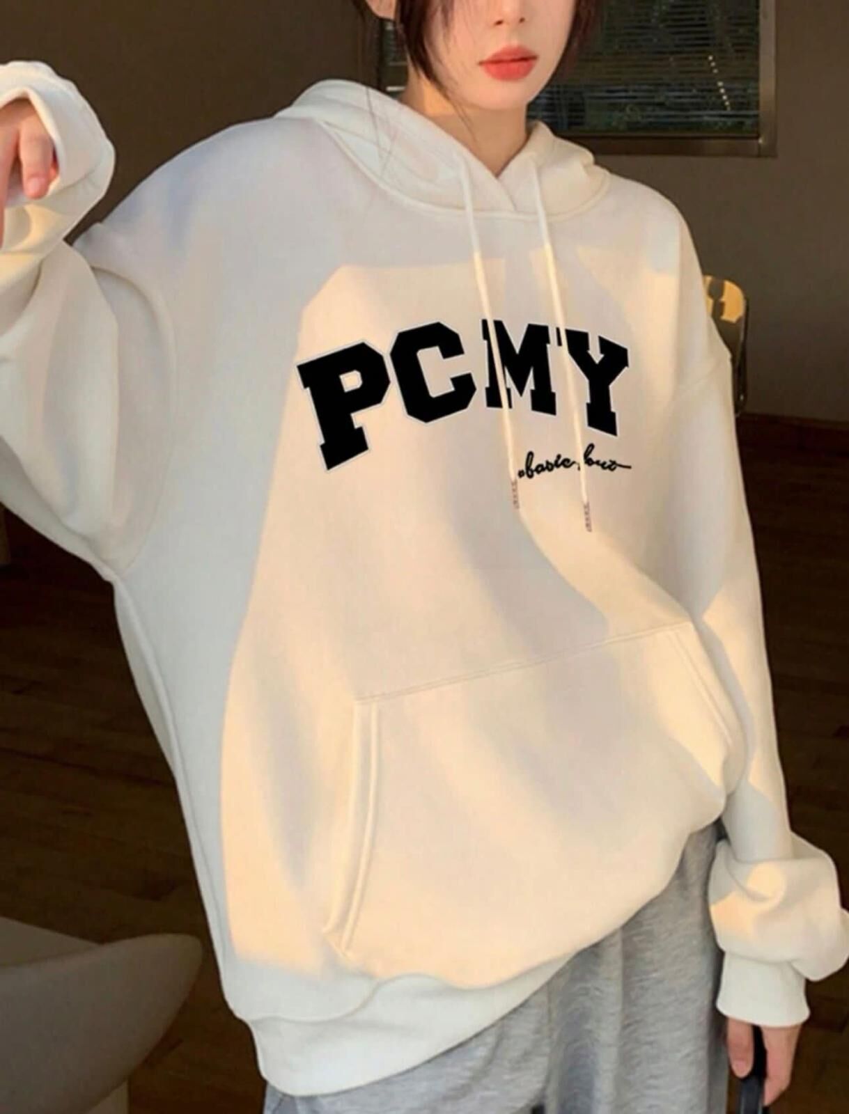 Beyaz Kapüşonlu PCMY Sweatshirt x6