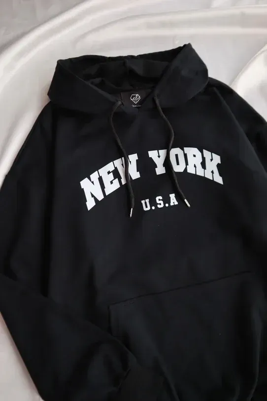 Siyah Kapüşonlu New York Yazılı Sweatshirt x6